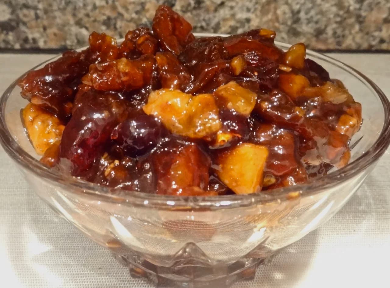 Dried Apricot, Pear and Raisin Chutney