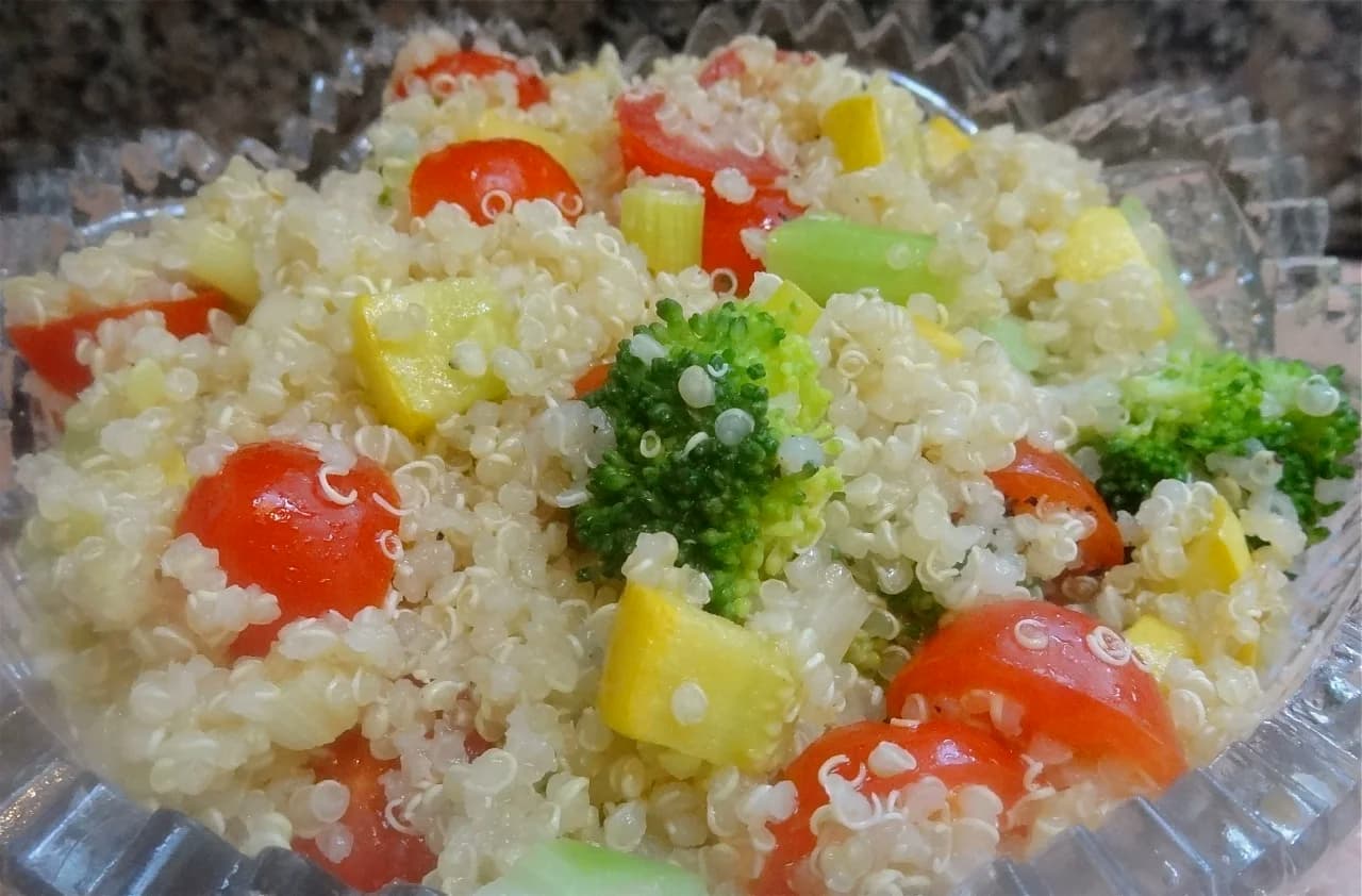Quinoa Salad with Broccoli, Yellow Squash and Tomatoes