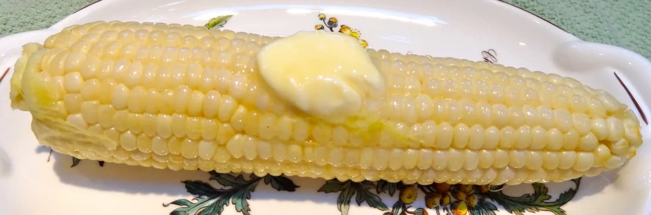 Boiled Corn on the Cob with Compound Butters
