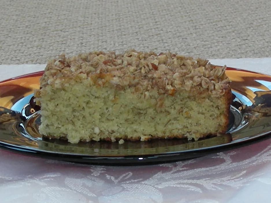 Banana Crunch Cake