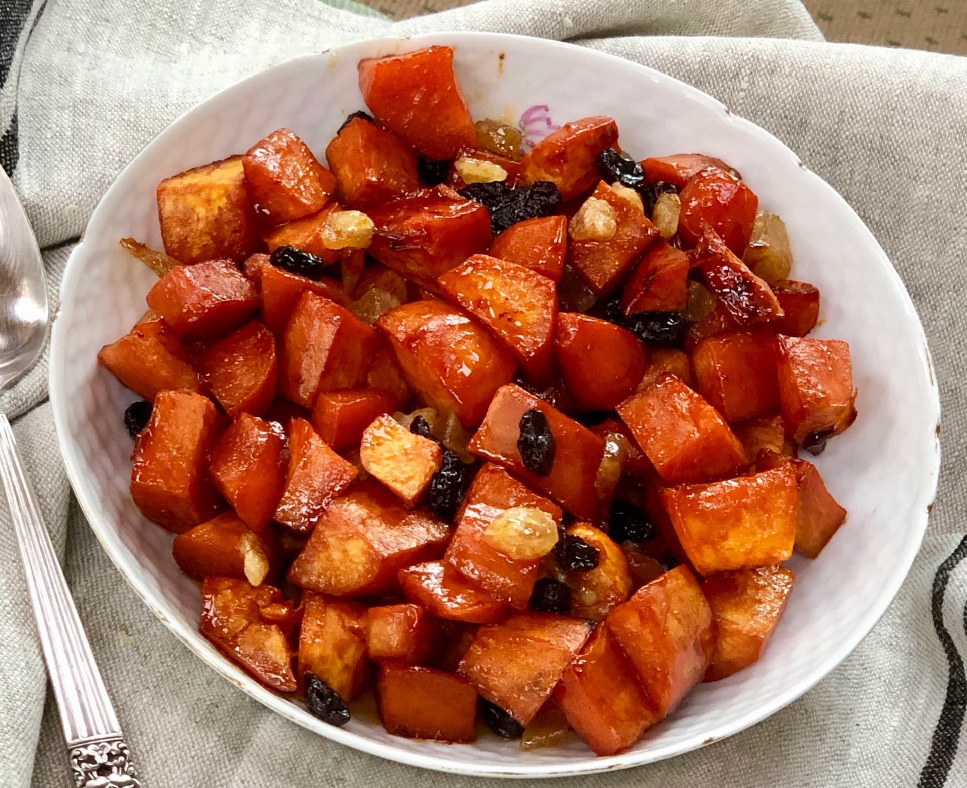Sweet Potatoes with Raisins and Ginger