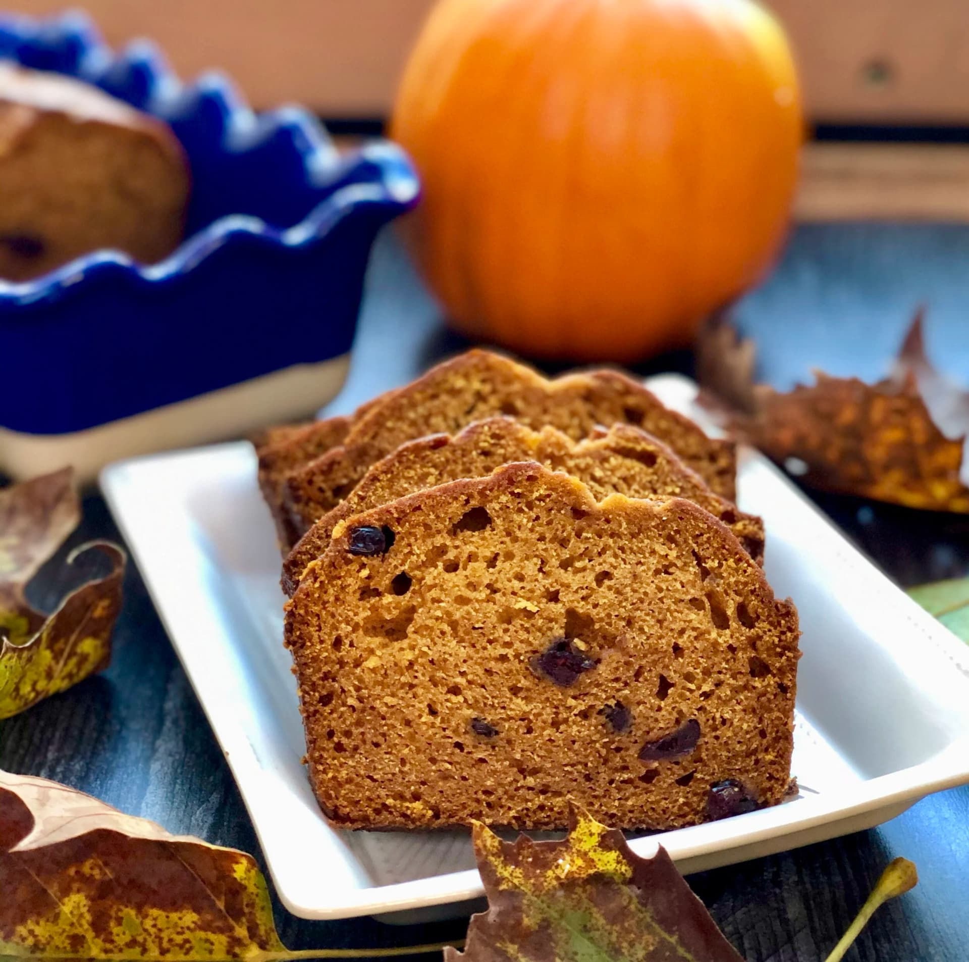 Pumpkin Bread with Raisins