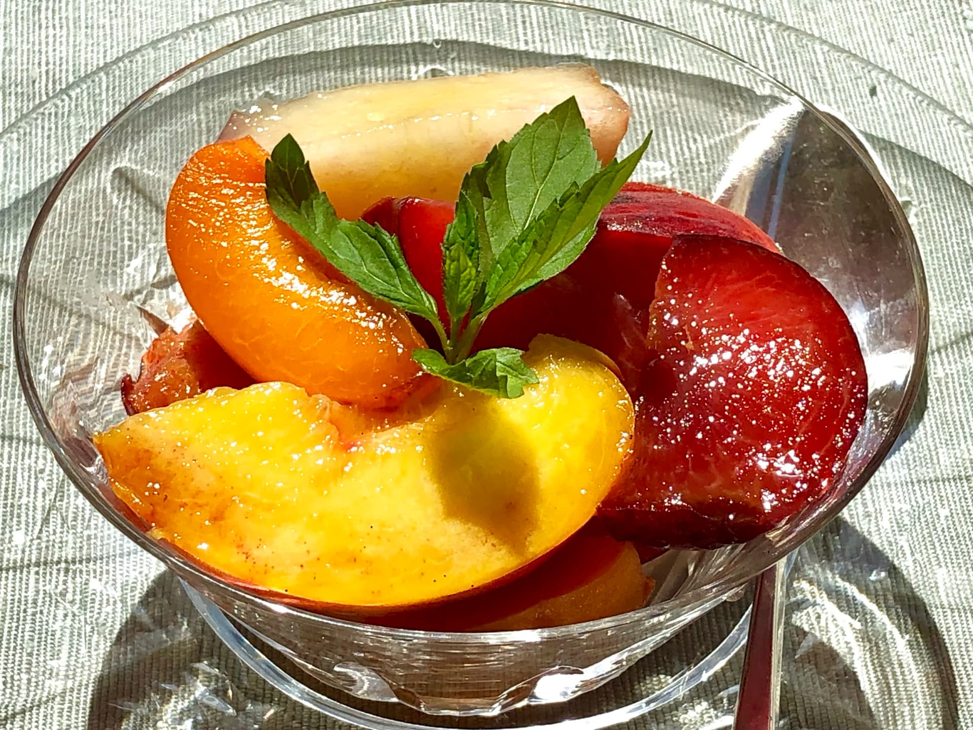Easy Summer Fruit Dessert