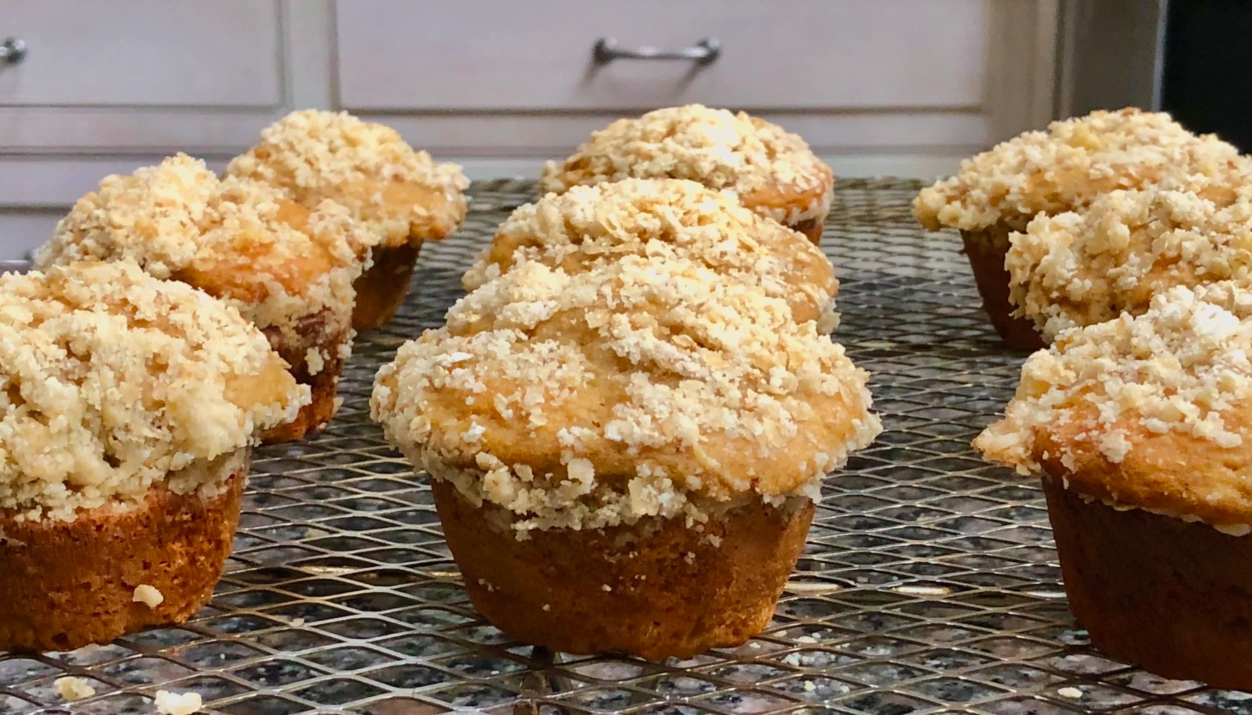 Fruit Streusel Mini-cakes